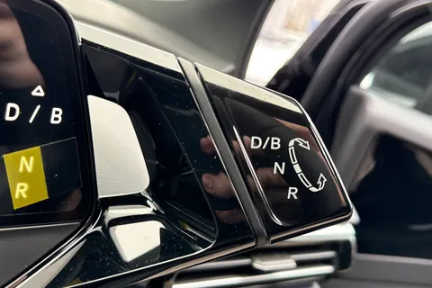 DE25ZPB Volkswagen ID.4 125kW Life Pure Perform 52kWh 5dr Auto[110kW Ch] | Heated Seats | Rear View Thumbnail #23