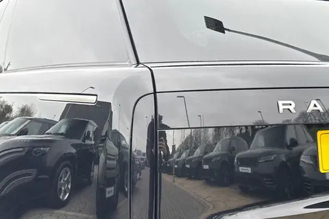 20 of 51 for Land Rover Range Rover 3.0 D300 HSE 5dr