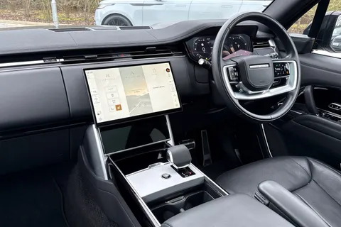 45 of 51 for Land Rover Range Rover 3.0 D300 HSE 5dr