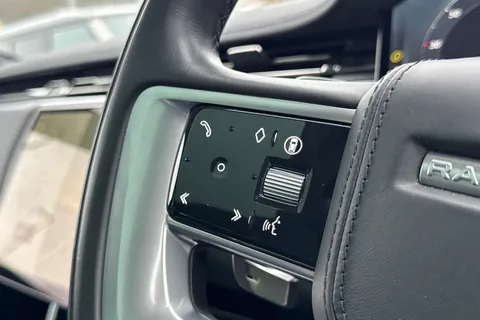 46 of 51 for Land Rover Range Rover 3.0 D300 HSE 5dr