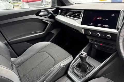 20 of 56 for Audi A1 1.0 TFSI 25 S line Sportback Euro 6 (s/s) 5dr