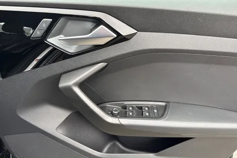 21 of 56 for Audi A1 1.0 TFSI 25 S line Sportback Euro 6 (s/s) 5dr