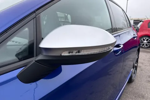 KN75UNM Volkswagen Golf 2.0 TSI 333 R 4Motion 5dr DSG Thumbnail #32