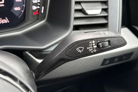 40 of 56 for Audi A1 1.0 TFSI 25 S line Sportback Euro 6 (s/s) 5dr