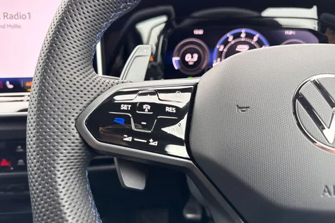 KN75UNM Volkswagen Golf 2.0 TSI 333 R 4Motion 5dr DSG Thumbnail #45