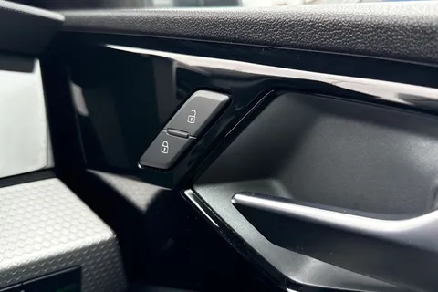 49 of 56 for Audi A1 1.0 TFSI 25 S line Sportback Euro 6 (s/s) 5dr