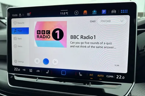 KN75UNM Volkswagen Golf 2.0 TSI 333 R 4Motion 5dr DSG Thumbnail #50