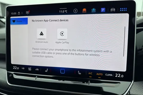 KN75UNM Volkswagen Golf 2.0 TSI 333 R 4Motion 5dr DSG Thumbnail #52