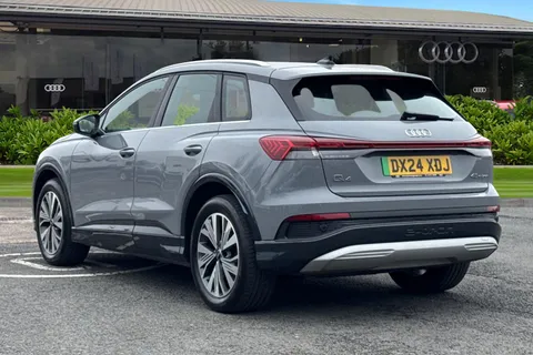 DX24XDJ Audi Q4 e-tron Q4 Sport 45 e-tron 210,00 kW Thumbnail #3