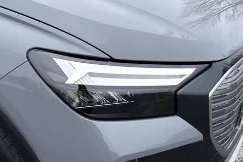 DX24XDJ Audi Q4 e-tron Q4 Sport 45 e-tron 210,00 kW Thumbnail #10