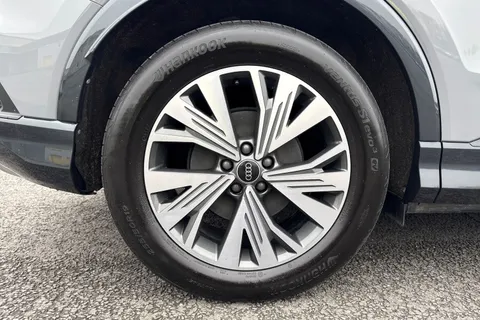 DX24XDJ Audi Q4 e-tron Q4 Sport 45 e-tron 210,00 kW Thumbnail #12