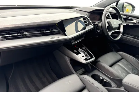 DX24XDJ Audi Q4 e-tron Q4 Sport 45 e-tron 210,00 kW Thumbnail #16