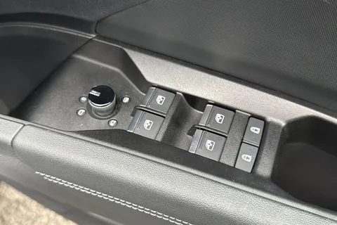 DX24XDJ Audi Q4 e-tron Q4 Sport 45 e-tron 210,00 kW Thumbnail #22