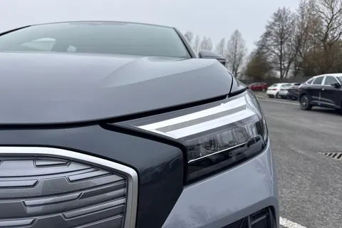 DX24XDJ Audi Q4 e-tron Q4 Sport 45 e-tron 210,00 kW Thumbnail #26