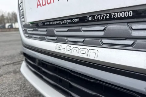 DX24XDJ Audi Q4 e-tron Q4 Sport 45 e-tron 210,00 kW Thumbnail #28