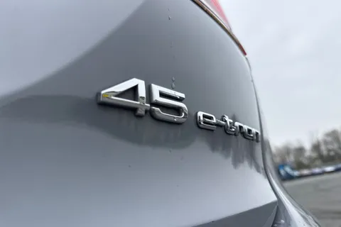 DX24XDJ Audi Q4 e-tron Q4 Sport 45 e-tron 210,00 kW Thumbnail #37