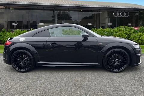 DC22HTA Audi TT Coupé Black Edition 40 TFSI S tronic Thumbnail #4