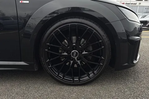 DC22HTA Audi TT Coupé Black Edition 40 TFSI S tronic Thumbnail #8