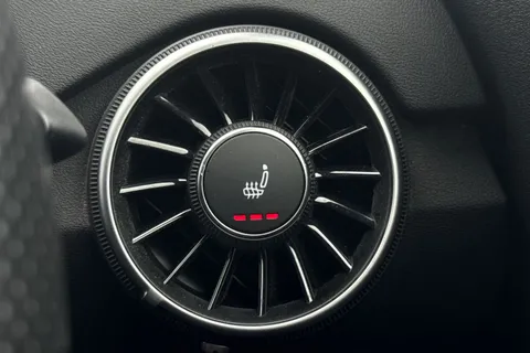 DC22HTA Audi TT Coupé Black Edition 40 TFSI S tronic Thumbnail #61