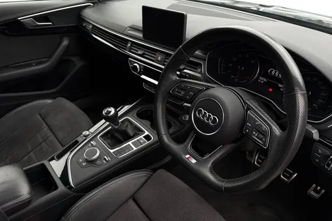 8 of 45 for Audi A4 1.4 TFSI Black Edition Euro 6 (s/s) 4dr