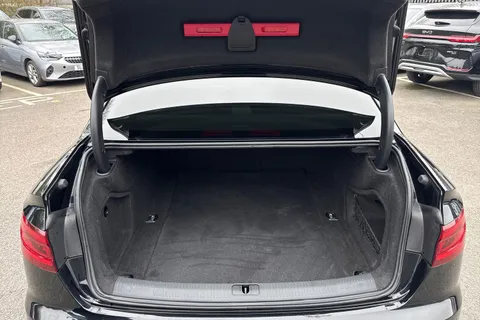 10 of 45 for Audi A4 1.4 TFSI Black Edition Euro 6 (s/s) 4dr