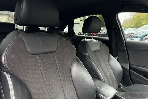 21 of 45 for Audi A4 1.4 TFSI Black Edition Euro 6 (s/s) 4dr