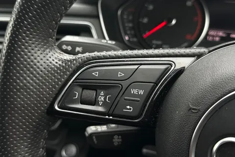 28 of 45 for Audi A4 1.4 TFSI Black Edition Euro 6 (s/s) 4dr