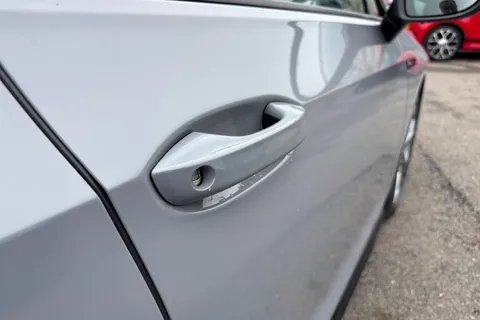 DF23FJY Volkswagen Golf 1.5 eTSI 150 R-Line Evo DSG Thumbnail #28