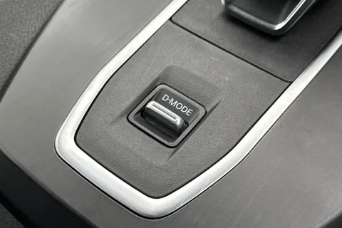 DL73NXP Nissan Qashqai 1.3 DIG-T MHEV Acenta Premium XTRON Euro 6 (s/s) 5dr Thumbnail #44