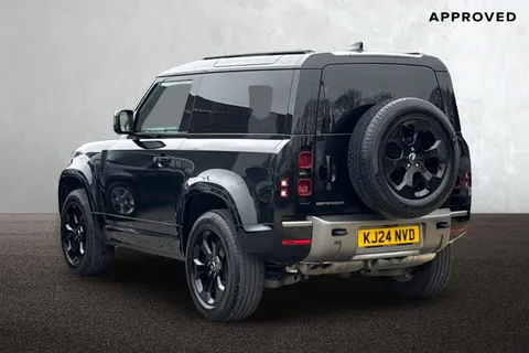 KJ24NVD Land Rover Defender 90 3.0 D250 X-Dynamic HSE 3dr Thumbnail #3