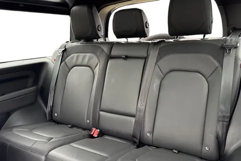 KJ24NVD Land Rover Defender 90 3.0 D250 X-Dynamic HSE 3dr Thumbnail #5