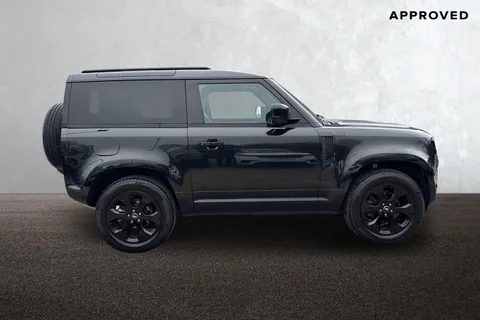 KJ24NVD Land Rover Defender 90 3.0 D250 X-Dynamic HSE 3dr Thumbnail #7