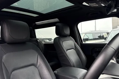 KJ24NVD Land Rover Defender 90 3.0 D250 X-Dynamic HSE 3dr Thumbnail #23