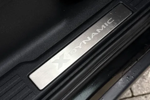 KJ24NVD Land Rover Defender 90 3.0 D250 X-Dynamic HSE 3dr Thumbnail #35