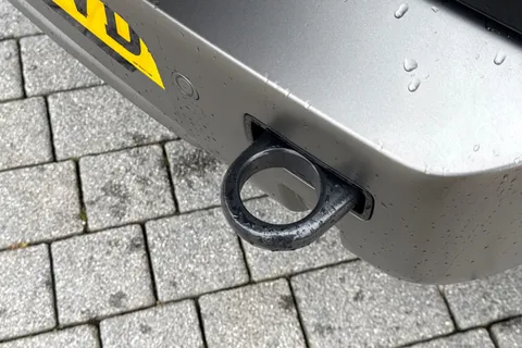 KJ24NVD Land Rover Defender 90 3.0 D250 X-Dynamic HSE 3dr Thumbnail #39