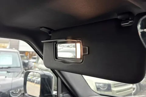 KJ24NVD Land Rover Defender 90 3.0 D250 X-Dynamic HSE 3dr Thumbnail #51