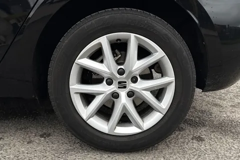 FN74GRX SEAT Leon 2.0 TDI SE Euro 6 (s/s) 5dr Thumbnail #12