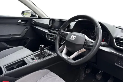 FN74GRX SEAT Leon 2.0 TDI SE Euro 6 (s/s) 5dr Thumbnail #14