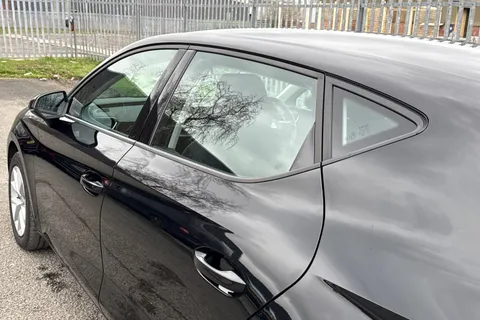 FN74GRX SEAT Leon 2.0 TDI SE Euro 6 (s/s) 5dr Thumbnail #25