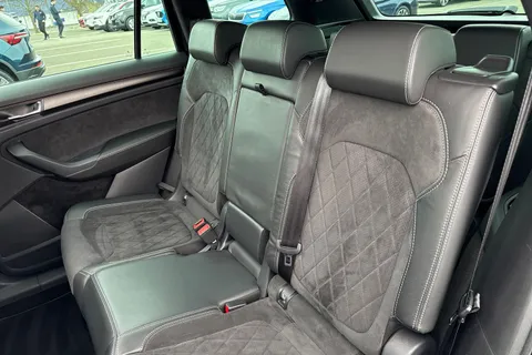 WT70BPU Škoda Kodiaq 2.0 TDI SportLine 4WD Euro 6 (s/s) 5dr (7 Seat) Thumbnail #20