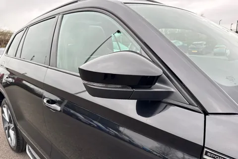 WT70BPU Škoda Kodiaq 2.0 TDI SportLine 4WD Euro 6 (s/s) 5dr (7 Seat) Thumbnail #39