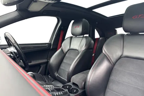 HW67KGV Porsche Macan 3.0T V6 GTS PDK 4WD Euro 6 (s/s) 5dr Thumbnail #11