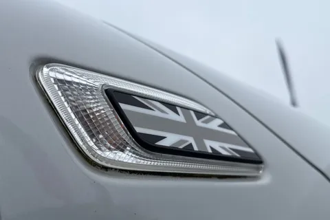 PK21WBD Mini Clubman 1.5 Cooper Exclusive Steptronic Euro 6 (s/s) 6dr Thumbnail #27