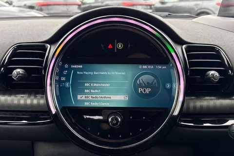 PK21WBD Mini Clubman 1.5 Cooper Exclusive Steptronic Euro 6 (s/s) 6dr Thumbnail #43