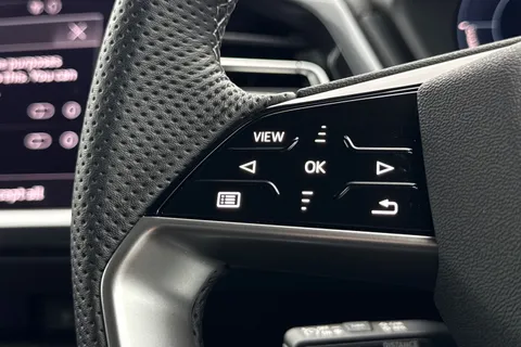 36 of 51 for Audi Q4 e-tron Q4 S line 45 e-tron quattro 210,00 kW