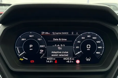 40 of 51 for Audi Q4 e-tron Q4 S line 45 e-tron quattro 210,00 kW