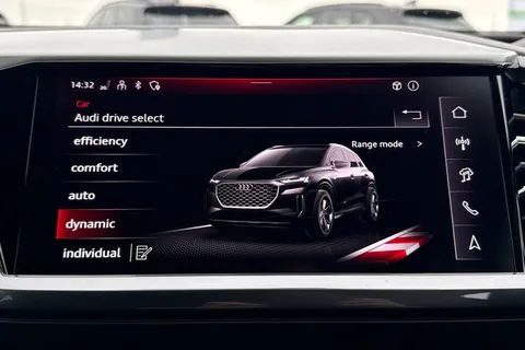 46 of 51 for Audi Q4 e-tron Q4 S line 45 e-tron quattro 210,00 kW