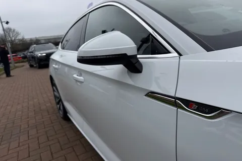 GX23ZBV Audi A5 S line 40 TDI quattro 204 PS S tronic Thumbnail #29