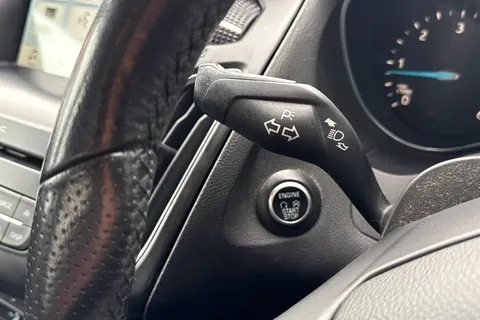 55 of 63 for Ford Focus 1.5 TDCi ST-Line Euro 6 (s/s) 5dr