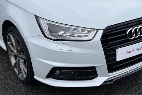 GF18ULE Audi A1 Black Edition Nav 1.4 TFSI  125 PS S tronic Thumbnail #10